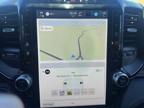 Used 2024 RAM 3500 Limited image 12