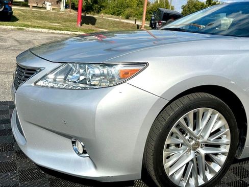 Used 2014 Lexus ES 350 w/ Premium Package image 12