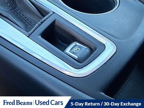 Used 2020 Chevrolet Equinox LT image 37