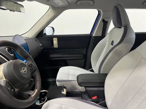 Certified 2025 MINI Cooper Countryman S image 12