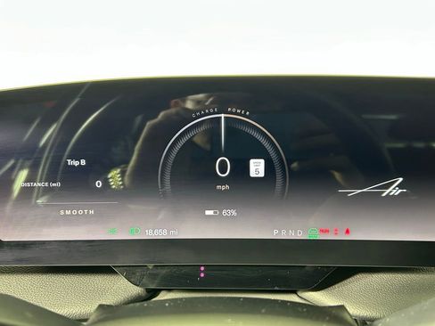 Used 2023 Lucid Air Touring image 28