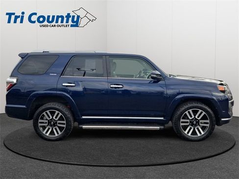 Certified 2017 Toyota 4Runner Limited image 9