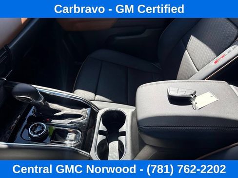 Used 2023 GMC Canyon AT4 w/ AT4 Premium Package AWD/4WD image 18