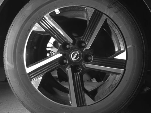 Used 2025 Nissan Sentra SV FWD image 15