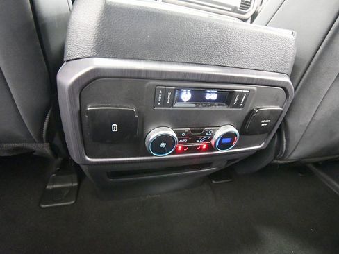Used 2024 Ford Expedition Max Platinum image 17