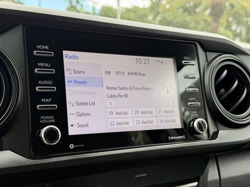 Used 2021 Toyota Tacoma SR RWD image 17