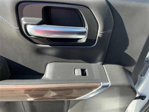 Used 2019 Chevrolet Silverado 1500 LT Trail Boss image 20