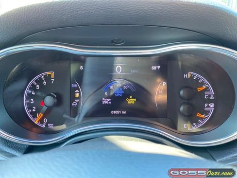 Used 2020 Jeep Grand Cherokee Limited AWD/4WD image 21