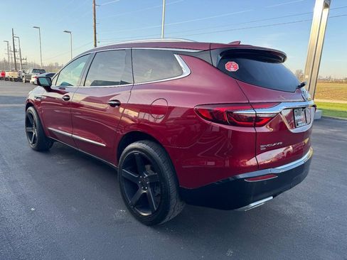 Used 2020 Buick Enclave Essence w/ Sound and Sites Package image 8