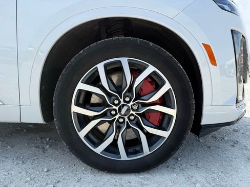 Certified 2024 Cadillac XT6 Sport w/ LPO, Floor Liner Package image 17