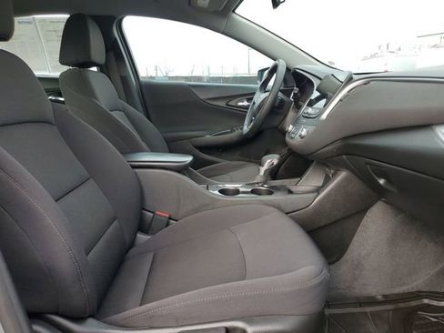 Certified 2024 Chevrolet Malibu RS image 26