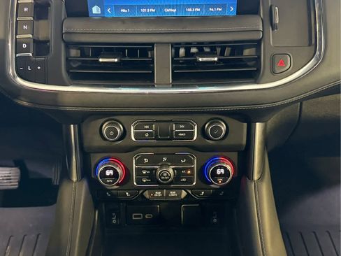 Certified 2023 Chevrolet Tahoe Z71 w/ Luxury Package image 12