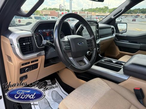 Used 2022 Ford F150 XLT w/ Equipment Group 302A High AWD/4WD image 9