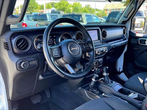 Used 2021 Jeep Wrangler Unlimited Sport AWD/4WD image 11