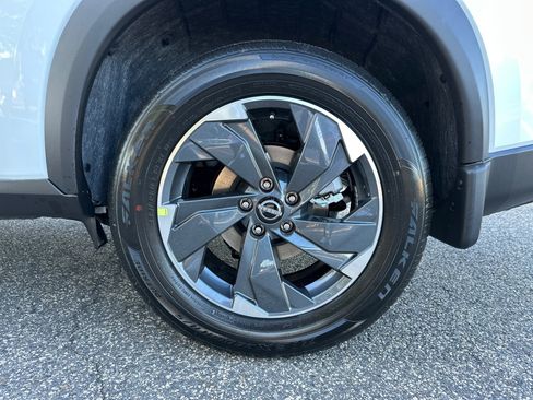 New 2026 Nissan Rogue SV image 20