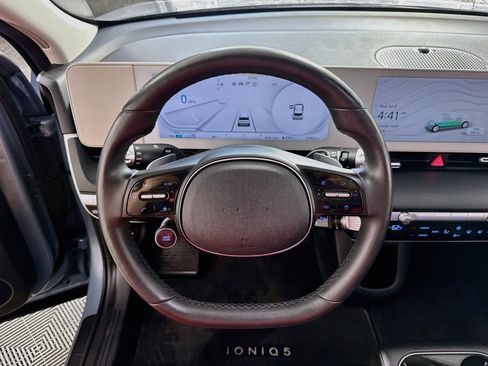 Used 2024 Hyundai Ioniq 5 SEL RWD image 15