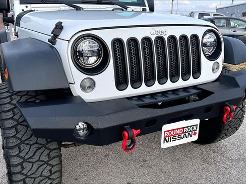 Used 2018 Jeep Wrangler Unlimited Sport S image 28