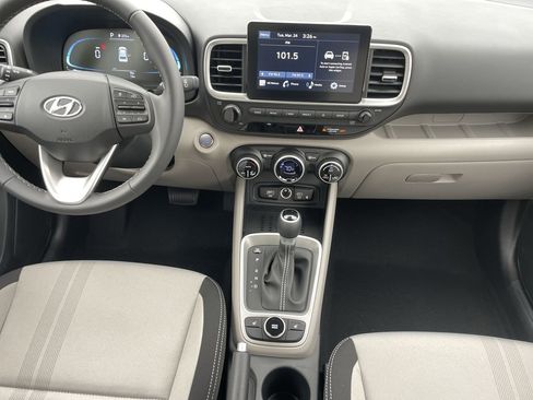 New 2026 Hyundai Venue SEL FWD image 22