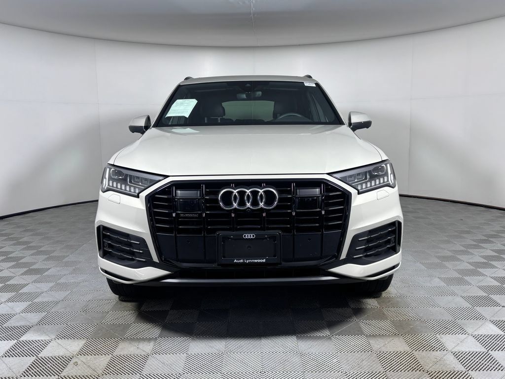 Used 2023 Audi Q7 2.0T Premium Plus w/ Premium Plus Package AWD/4WD image 2