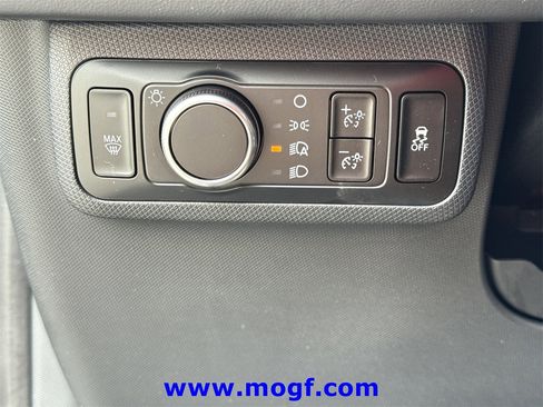 Certified 2025 Ford Mustang Mach-E Premium image 15