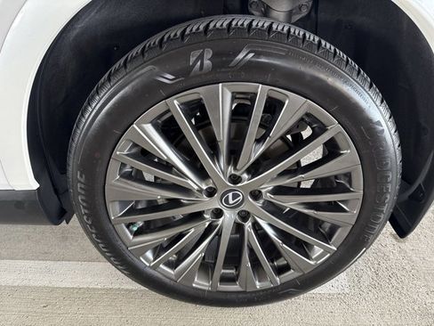 Certified 2024 Lexus RX 350 FWD w/ Convenience Package image 24