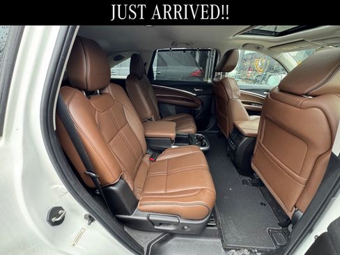 Used 2017 Acura MDX FWD w/ Advance Package image 11