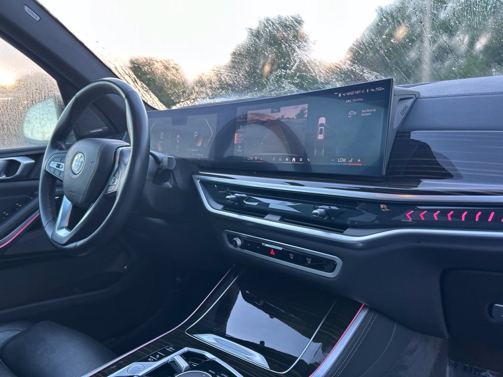 Used 2025 BMW X5 xDrive50e AWD/4WD image 27