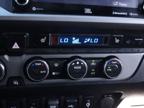 Used 2023 Toyota Tacoma TRD Pro AWD/4WD image 32