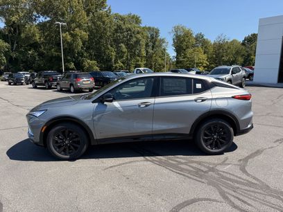 New 2025 Buick Envista Sport Touring w/ Convenience I Package