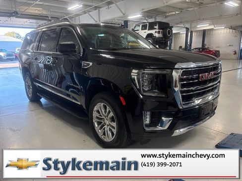 Used 2021 GMC Yukon XL SLT image 9