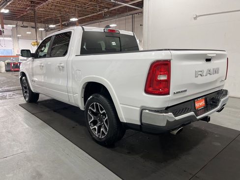 Used 2025 RAM 1500 Laramie image 5