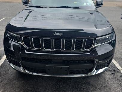 Used 2022 Jeep Grand Cherokee L Laredo w/ Luxury Tech Group I