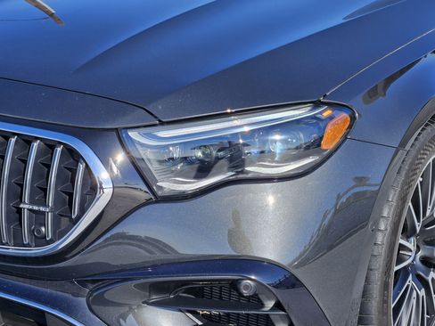 Certified 2025 Mercedes-Benz E 53 AMG e 4MATIC Sedan image 9