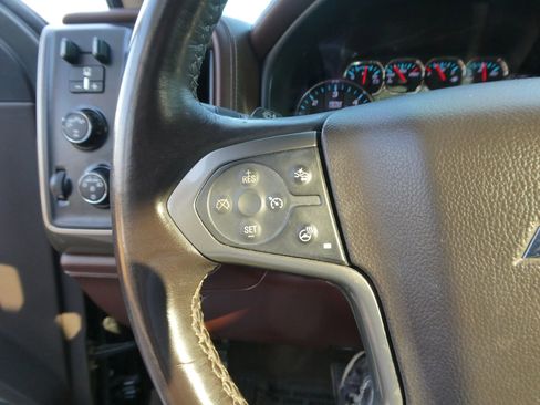 Used 2017 Chevrolet Silverado 1500 High Country image 18