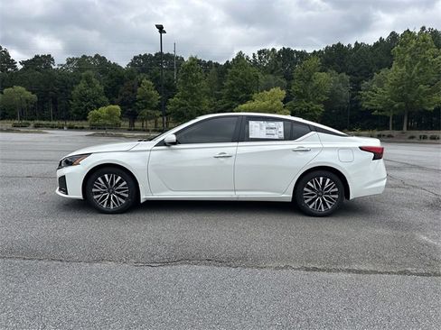New 2025 Nissan Altima 2.5 SV w/ SV Premium Package image 5