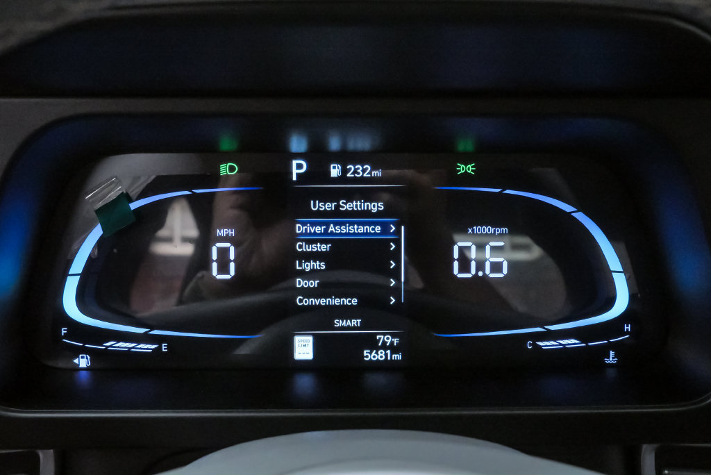 Certified 2026 Hyundai Elantra Sport FWD image 21