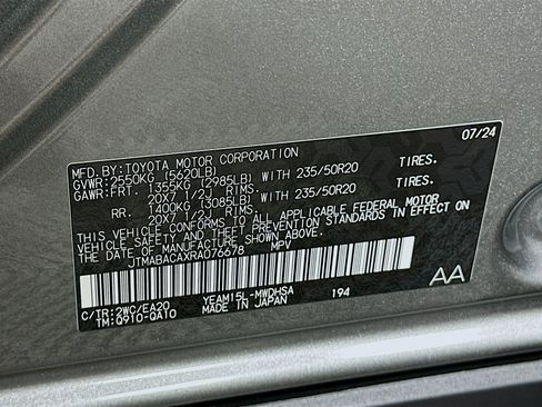 Used 2024 Toyota bZ4X AWD image 12