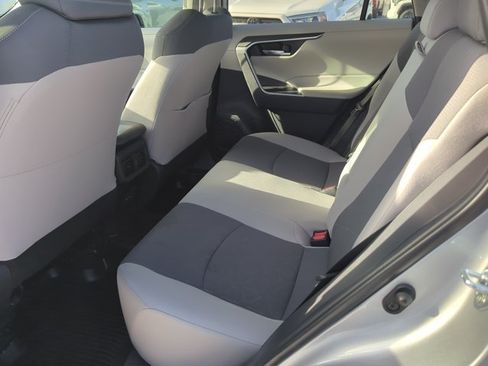 Used 2024 Toyota RAV4 XLE FWD image 7