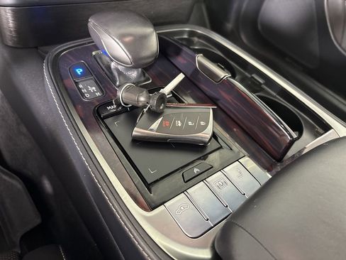 Used 2018 Lexus LS 500 w/ Interior Upgrade Package image 20