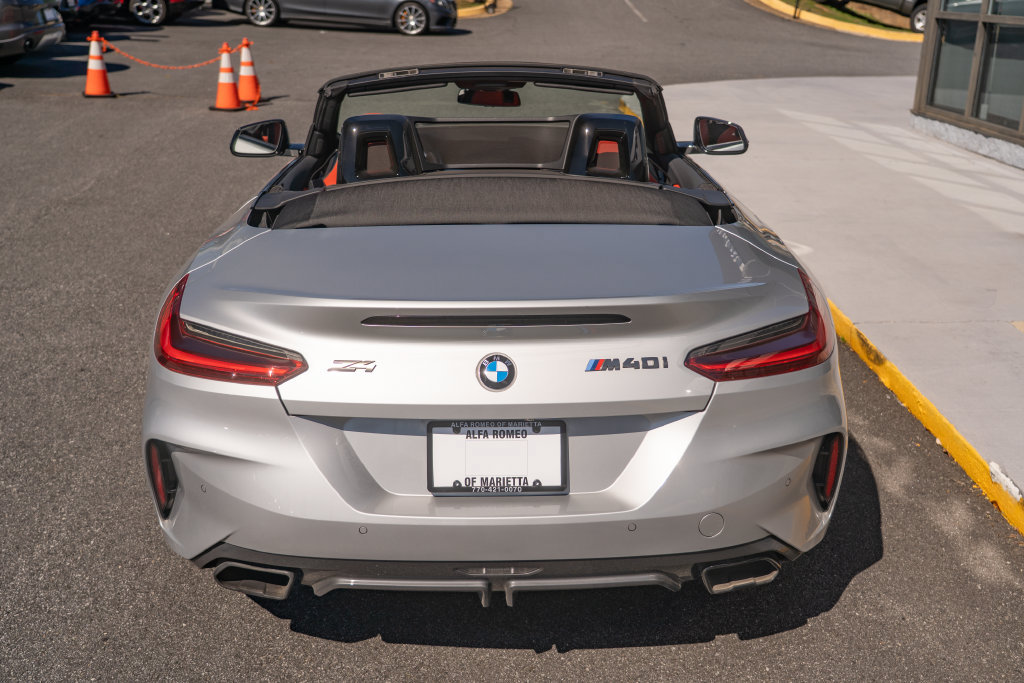 Used 2022 BMW Z4 M40i w/ Premium Package RWD image 6