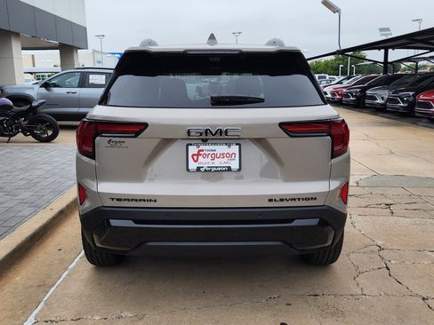 New 2026 GMC Terrain Elevation w/ Black Edition image 5