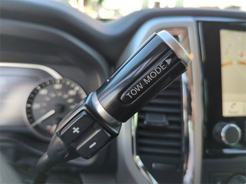 Certified 2021 Nissan Titan SV w/ SV Convenience Package image 35