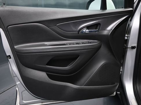 Used 2019 Buick Encore Preferred FWD image 10