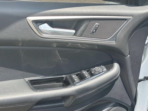 Used 2019 Ford Edge SEL w/ Equipment Group 201A AWD/4WD image 26