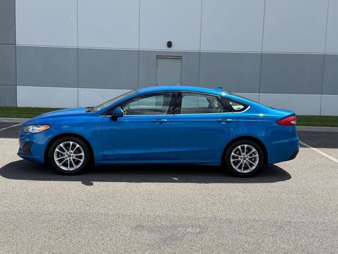 Used 2020 Ford Fusion SE FWD image 10
