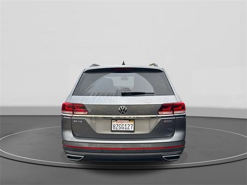 Certified 2021 Volkswagen Atlas SE w/ Panoramic Sunroof Package image 4