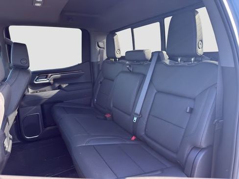 New 2026 Chevrolet Silverado 1500 LT Trail Boss w/ LT Trail Boss Premium Package AWD/4WD image 13