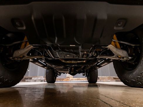 Used 2022 Ford Bronco Wildtrak image 14