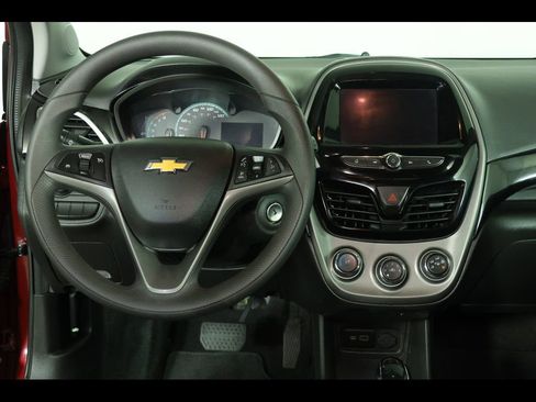 Used 2022 Chevrolet Spark LT FWD image 3