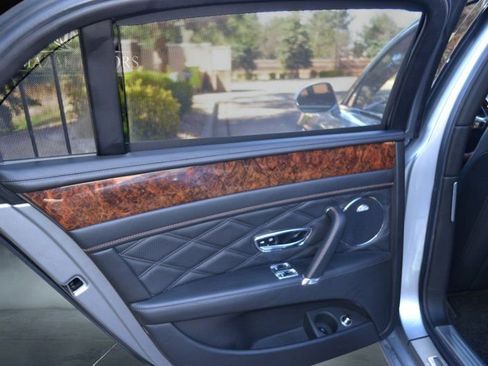 Used 2015 Bentley Flying Spur W12 AWD/4WD image 36